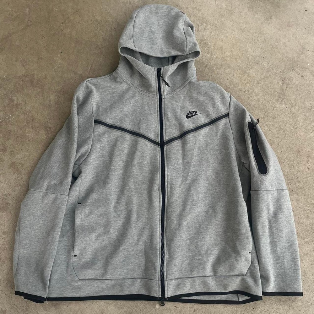 Grey Nike Tech Zip Up Hoodie size XXL
